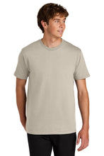 Gildan?? Softstyle?? Midweight Tee 65000