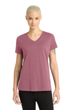 District?? - Women's Perfect Weight?? V-Neck Tee. DM1170L