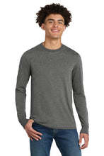 District?? Perfect Tri?? Long Sleeve Tee . DM132