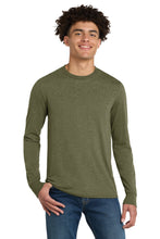 District?? Perfect Tri?? Long Sleeve Tee . DM132