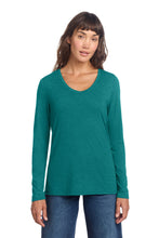 District?? Women's Perfect Tri?? Long Sleeve V-Neck Tee DT135