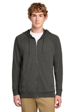 District?? Featherweight French TerryŸ?? Full-Zip Hoodie DT573