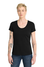 District ?? Women's Flex Scoop Neck Tee DT7501