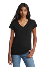 District ?? Women's Re-Tee Ÿ?? V-Neck DT8001