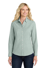 Port Authority?? Women's SuperProŸ?? Oxford Shirt. L658