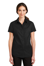 Port Authority?? Women's Short Sleeve SuperProŸ?? Twill Shirt. L664