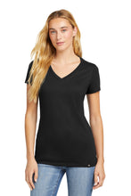 New Era ?? Women's Heritage Blend V-Neck Tee. LNEA101
