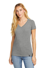 New Era ?? Women's Heritage Blend V-Neck Tee. LNEA101