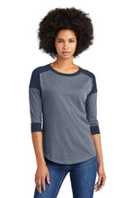 New Era ? Women's Heritage Blend 3/4-Sleeve Baseball Raglan Tee. LNEA104
