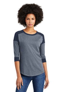 New Era ? Women's Heritage Blend 3/4-Sleeve Baseball Raglan Tee. LNEA104
