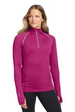 OGIO?? Women's Nexus 1/4-Zip Pullover. LOE335