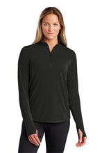 OGIO?? Women's Motion 1/4-Zip LOG153