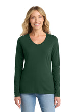 Port & CoŸ?? Women's Long Sleeve Fan Favorite V-Neck Tee. LPC450VLS