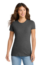 Port & CoŸ?? Women's Fan Favorite Tee. LPC450