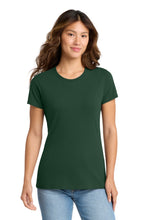 Port & CoŸ?? Women's Fan Favorite Tee. LPC450
