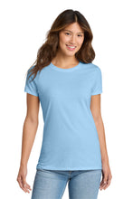 Port & CoŸ?? Women's Fan Favorite Tee. LPC450