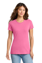 Port & CoŸ?? Women's Fan Favorite Tee. LPC450