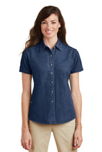 Port & Coâ„¢ Women's Short Sleeve Value Denim Shirt.  LSP11