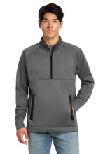 New Era ?? Venue Fleece 1/4-Zip Pullover. NEA523