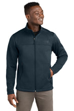 The North Face?? Chest Logo Ridgewall Soft Shell Jacket NF0A88D5