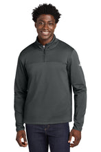 The North Face?? Aim 1/4-Zip Fleece NF0A8ENJ