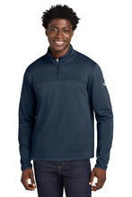 The North Face?? Aim 1/4-Zip Fleece NF0A8ENJ