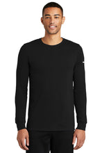 Nike Dri-FIT Cotton/Poly Long Sleeve Tee. NKBQ5230