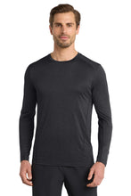OGIO?? Long Sleeve Pulse Crew. OE321
