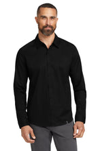 OGIO ?? Commuter Woven Shirt. OG1002