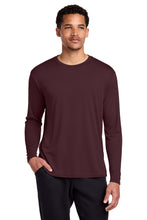 Port & Coƒ?› Long Sleeve Performance Tee. PC380LS