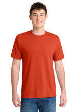 Port & Coƒ?› Performance Blend Tee. PC381