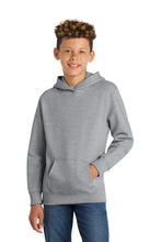 Port & Coƒ?› Youth Fan Favorite Fleece Pullover Hooded Sweatshirt. PC850YH