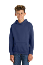 Port & Coƒ?› Youth Fan Favorite Fleece Pullover Hooded Sweatshirt. PC850YH