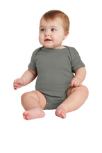 Rabbit Skinsƒ?› Infant Short Sleeve Baby Rib Bodysuit. RS4400
