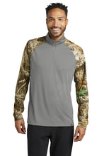 Russell Outdoorsƒ?› Realtree?? Colorblock Performance 1/4-Zip RU152