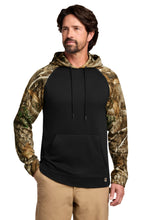 Russell Outdoorsƒ?› Realtree?? Performance Colorblock Pullover Hoodie RU451