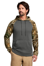 Russell Outdoorsƒ?› Realtree?? Performance Colorblock Pullover Hoodie RU451