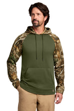 Russell Outdoorsƒ?› Realtree?? Performance Colorblock Pullover Hoodie RU451