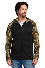 Russell Outdoorsƒ?› Realtree?? Performance Colorblock Full-Zip Hoodie RU452