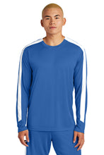 Sport-Tek?? Competitorƒ?› United Long Sleeve Crew ST100LS