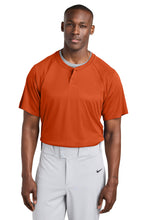 Sport-Tek?? PosiCharge?? Competitorƒ?› 2-Button Henley ST359